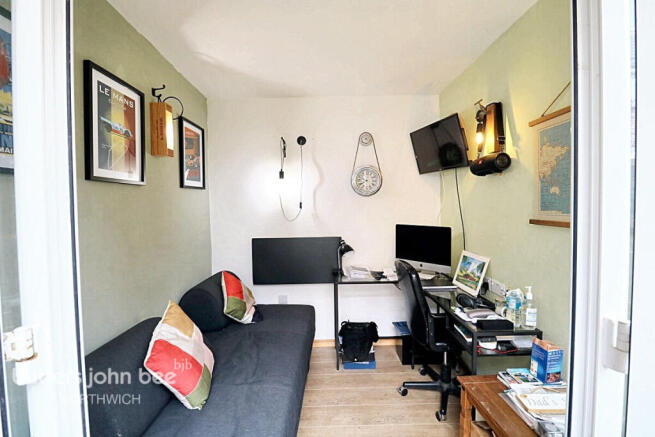 Photo 15