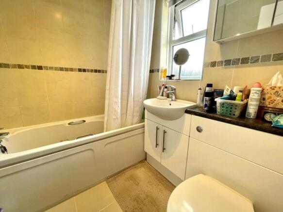 En suite.jpg