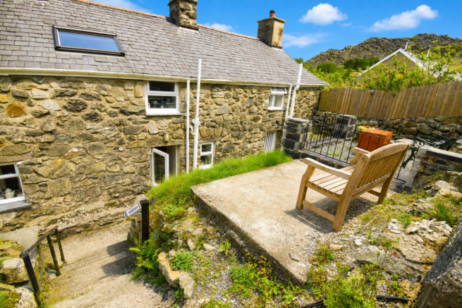 Rear Garden.png