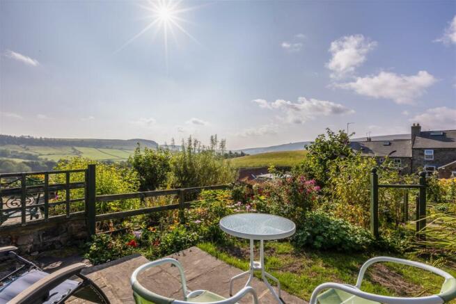 Hill Cottages 28 External-15.jpg