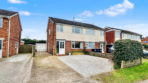 45, Dore Avenue, North Hykeham, Lincoln LN6 8LN