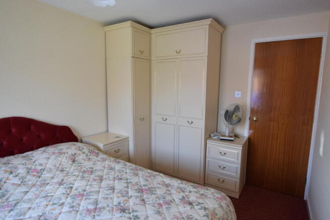2 bed Detached for sale Image 11