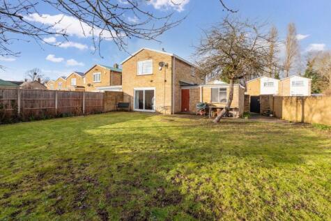 Cumbria Close, Maidenhead, SL6