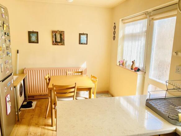 Kitchen/breakfast ro
