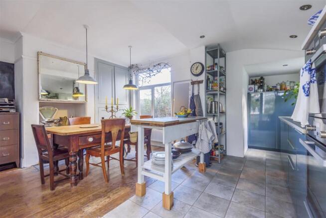 Kitchen/Dining Room