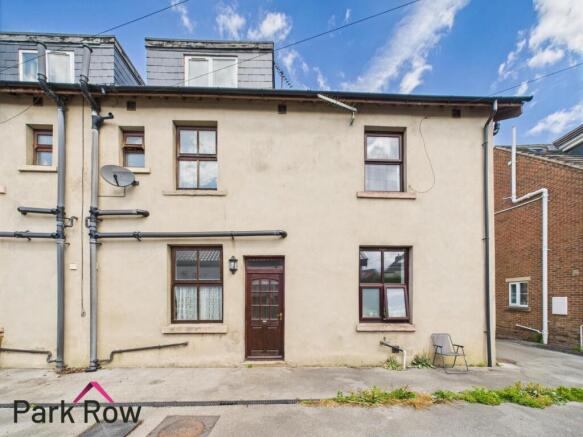3 bed Terraced for sale Image 11