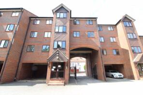 13, Nightingale Court, Waldeck Road, Luton LU3 1AB
