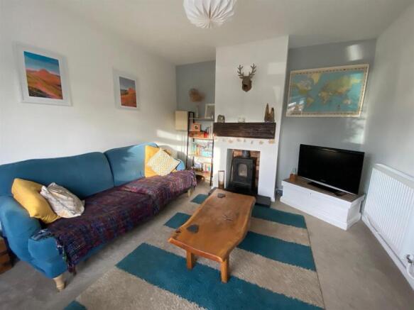 Living Room.jpg