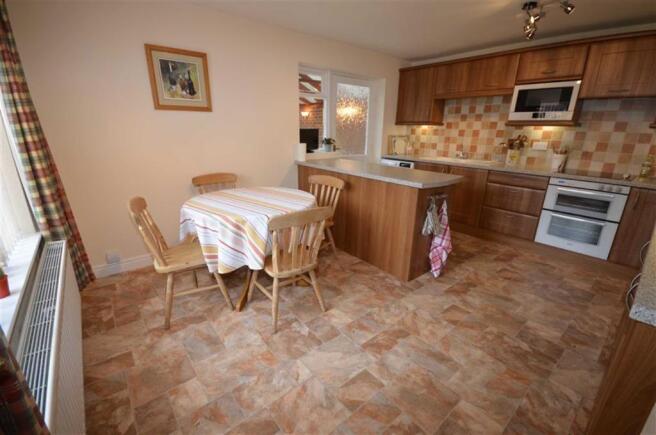 KITCHEN DINER