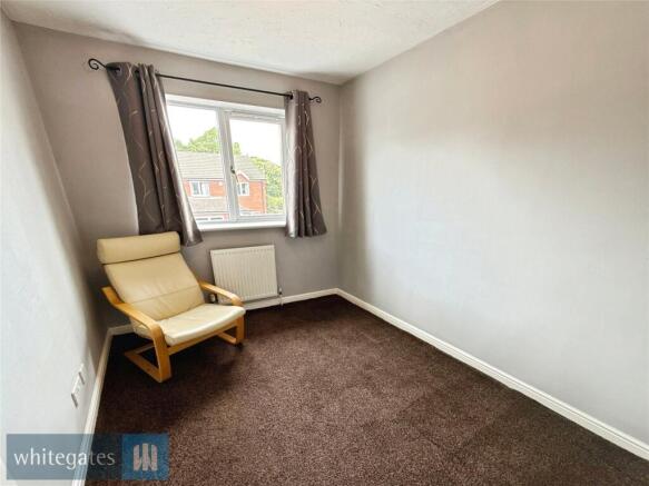 3 bed Semi-Detached for sale Image 10