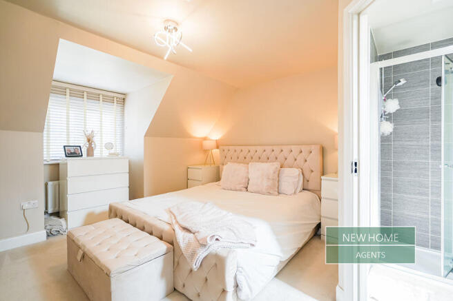 3 bed Semi-Detached for sale Image 10