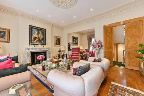 Walton Place, Knightsbridge, London, SW3