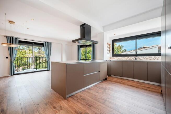 Kitchen (1)