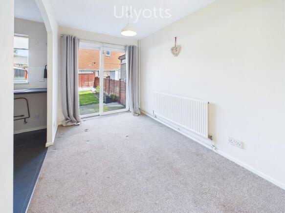 3 bed Semi-Detached for sale Image 5