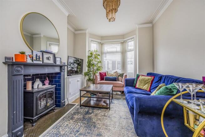 21 Highgate Road, Copnor-PorticoMarketing-SoldBy-1