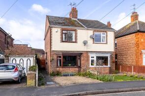 8, Park Road, Spalding PE11 1NH