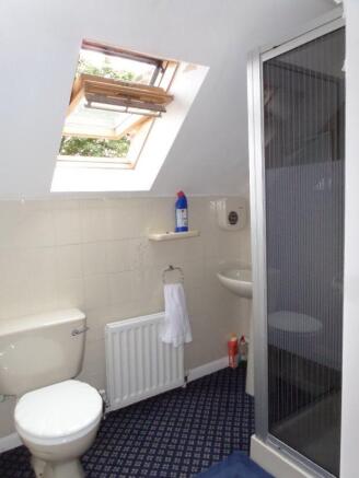 EN SUITE