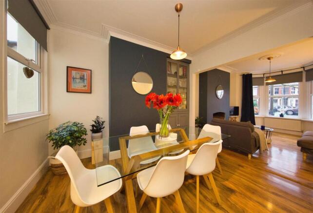 132 Moorland Rd 1360.jpg