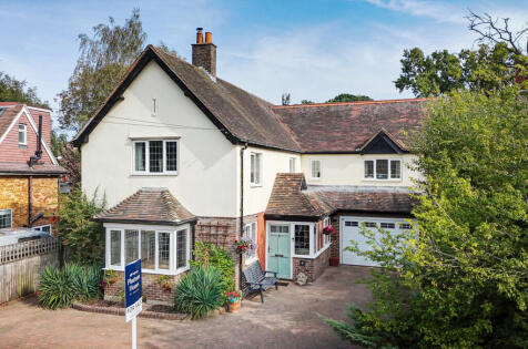 Ayling Hill, Aldershot, Hampshire, GU11
