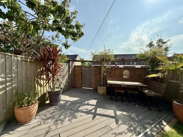 Rear Deck Area.jpg