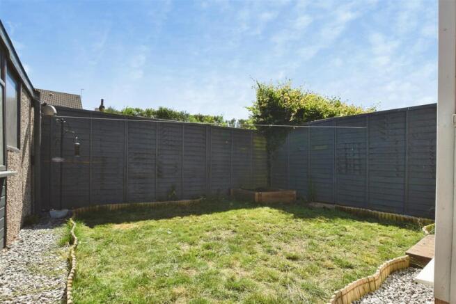 6ca519ec-garden.JPG