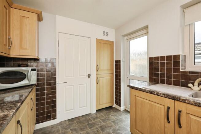 2 bed Detached Bungalow for sale Image 7