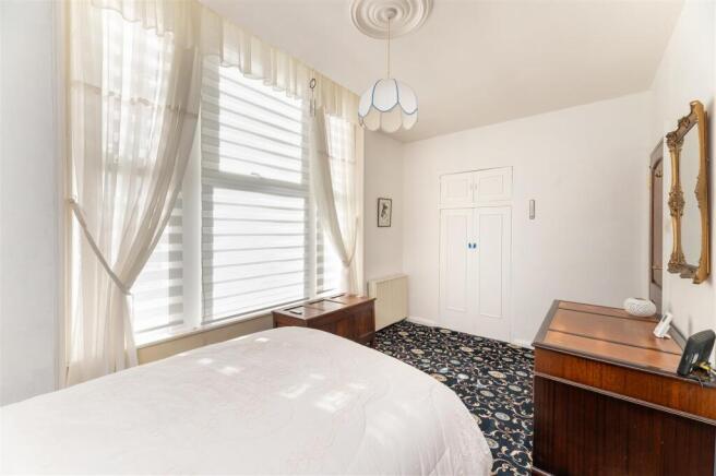 2 bed Apartment for sale Image 10