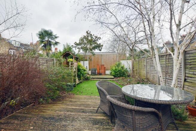 40' South Facing Family Garden