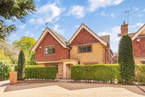1, St Catherines Field, Church Hill, Guildford GU5 9HL