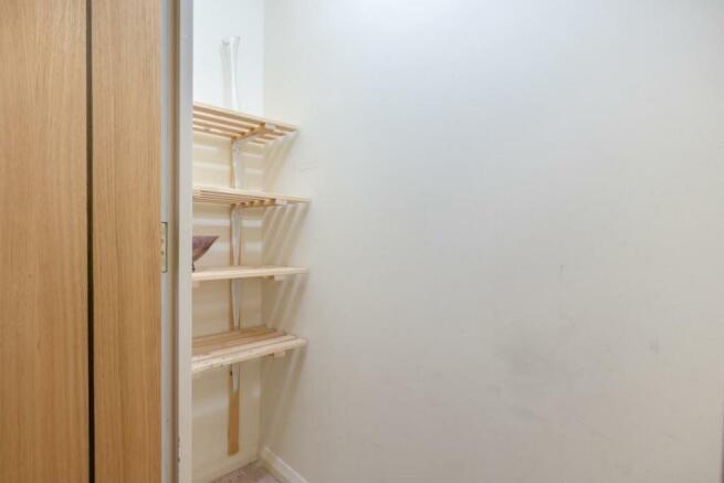 8564657-interior15 (Medium).jpg