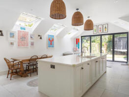 90, Hotham Road, London SW15 1QP