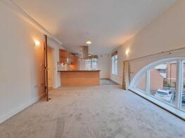 Flat 6, Whitehall Place, Thoroughfare, Woodbridge IP12 1FB