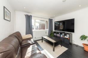 4, Emmer Green Court, Caversham, Reading RG4 6NQ
