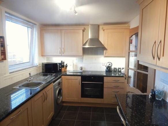 kitchen b