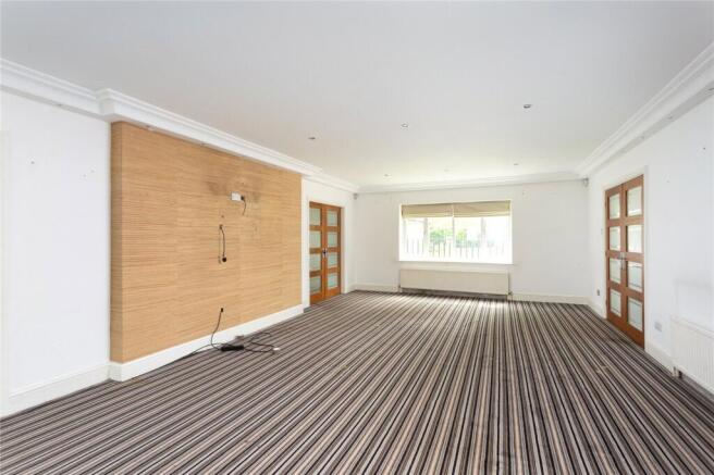 7 bed Detached for sale Image 4