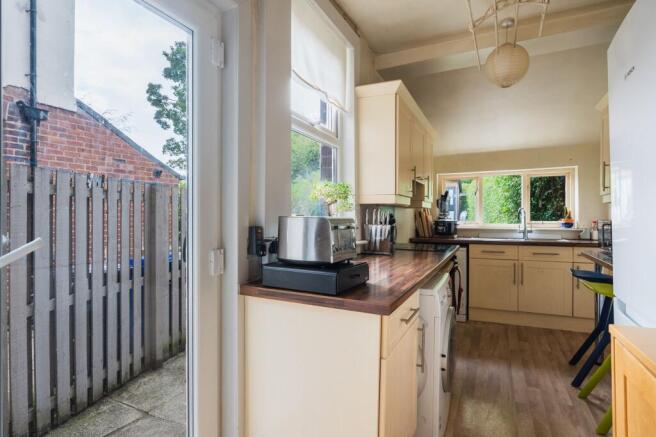 4 bed Terraced for sale Image 7