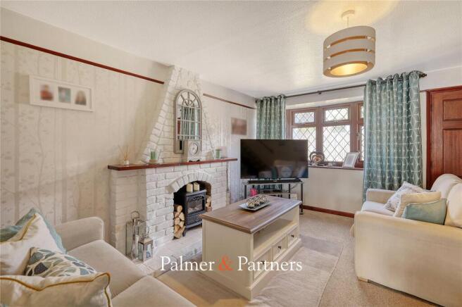 Plover Walk, Tile Kiln, Chelmsford, Essex, CM2 photo 4