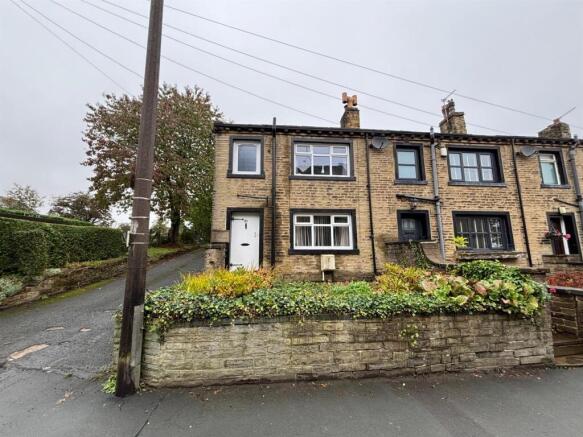 8 bed House for sale Image 4