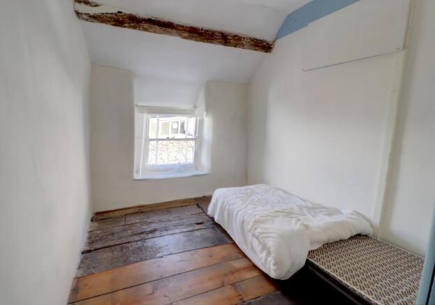 Bedroom 2.jpg