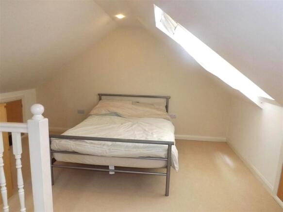 Fourth bedroom