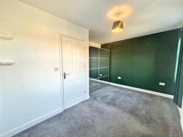 2 bed Semi-Detached for sale Image 4