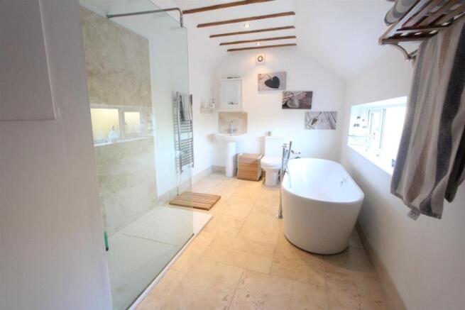 bathroom.JPG