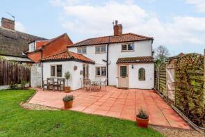 White Cottage, White Horse Lane, Briggate, North Walsham NR28 9QZ