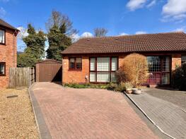 54, Larkins Close, Baldock SG7 5DG