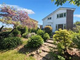 19, Westfield Park, Ryde PO33 3AB