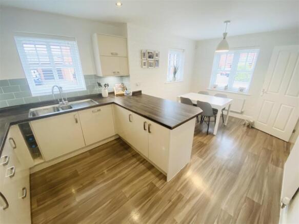 Kitchen Diner