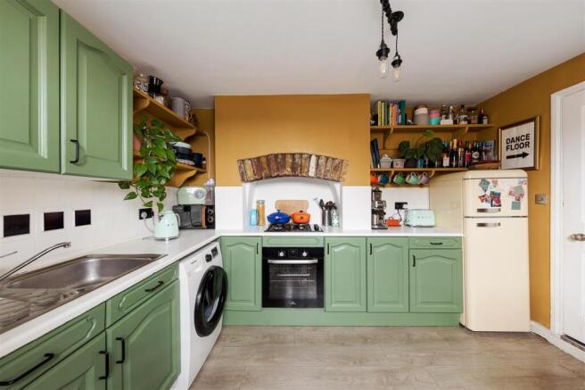 Ravenswood Road, E17