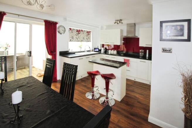 Fitted Dining Kitchen