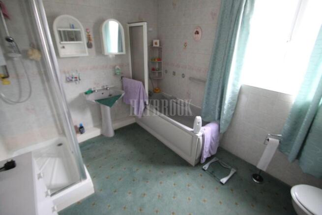 Photo 16