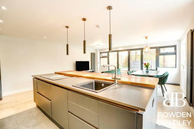 Kitchen/ Lounge/Dining Room